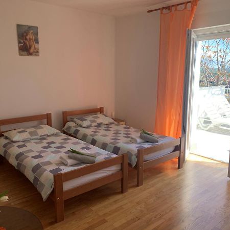 Apartmaji Amitis Порторож Экстерьер фото