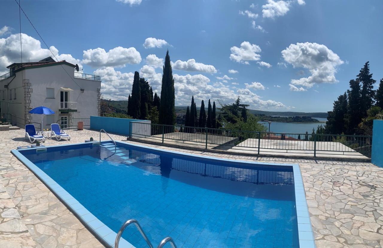 Apartmaji Amitis Порторож Экстерьер фото